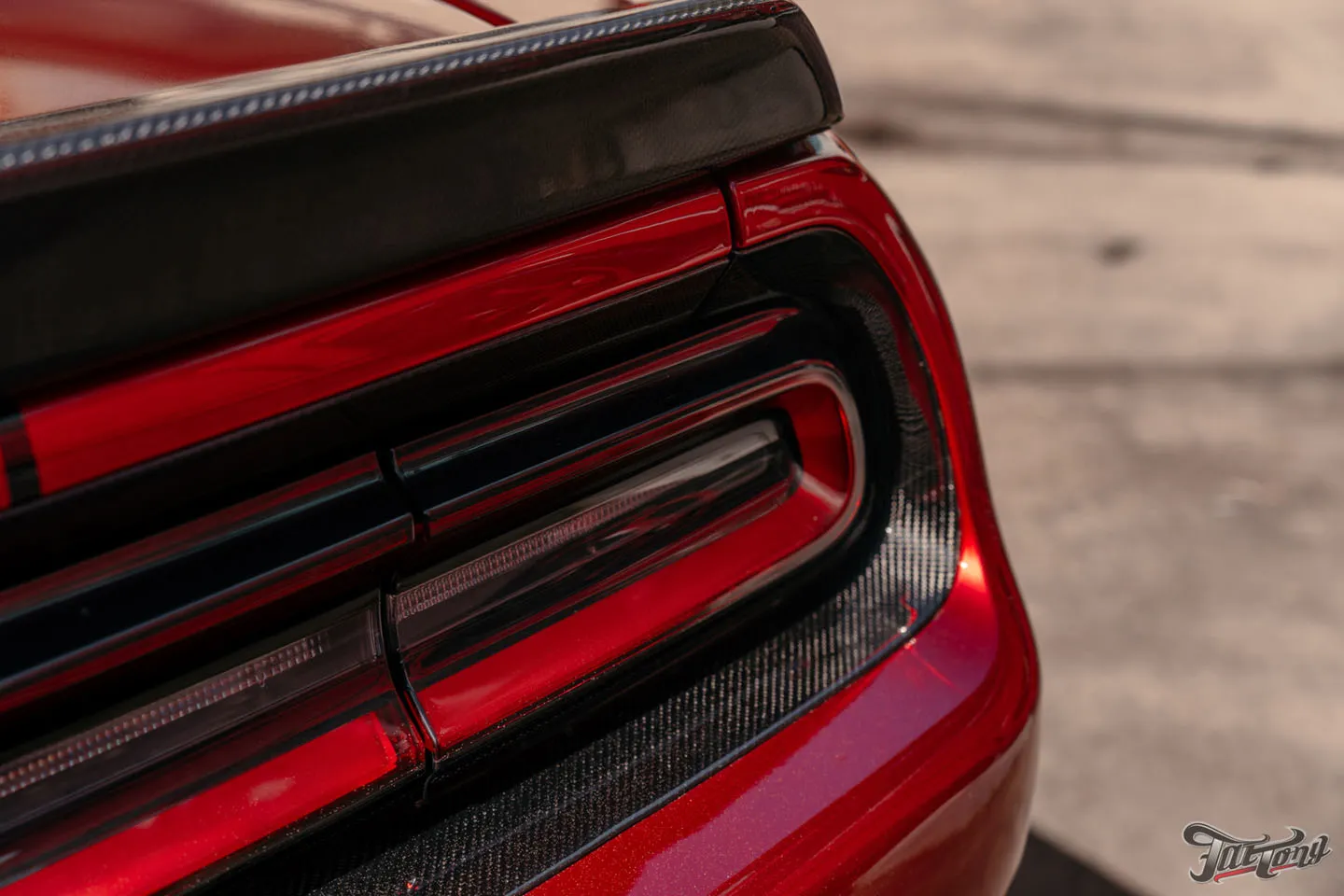 Вспомним большой проект по Dodge Challenger Hellcat?